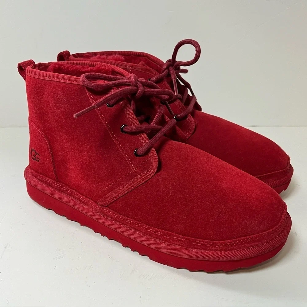 UGG Neumel II Chukka Boots Red Suede Big Kids Size 6